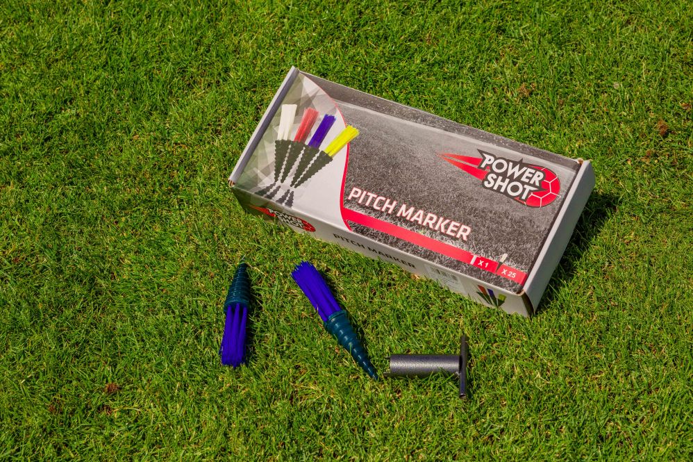 PITCHMARKER Markierungshilfe - 25er Set - blau + Eintriebshilfe